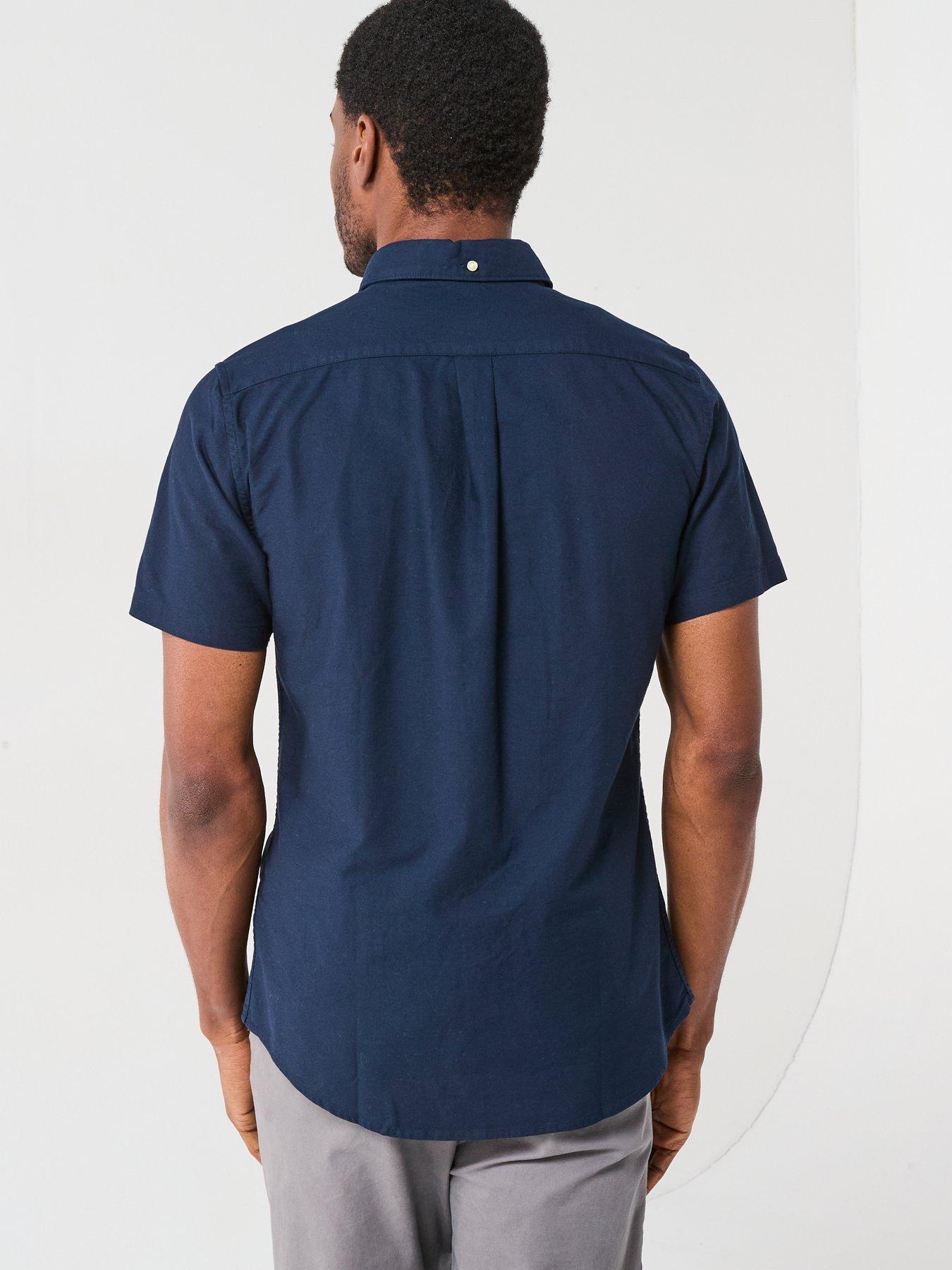 Image 2 of 5 of Barbour Short Sleeve Oxford Tailored Fit Shirt - Navy