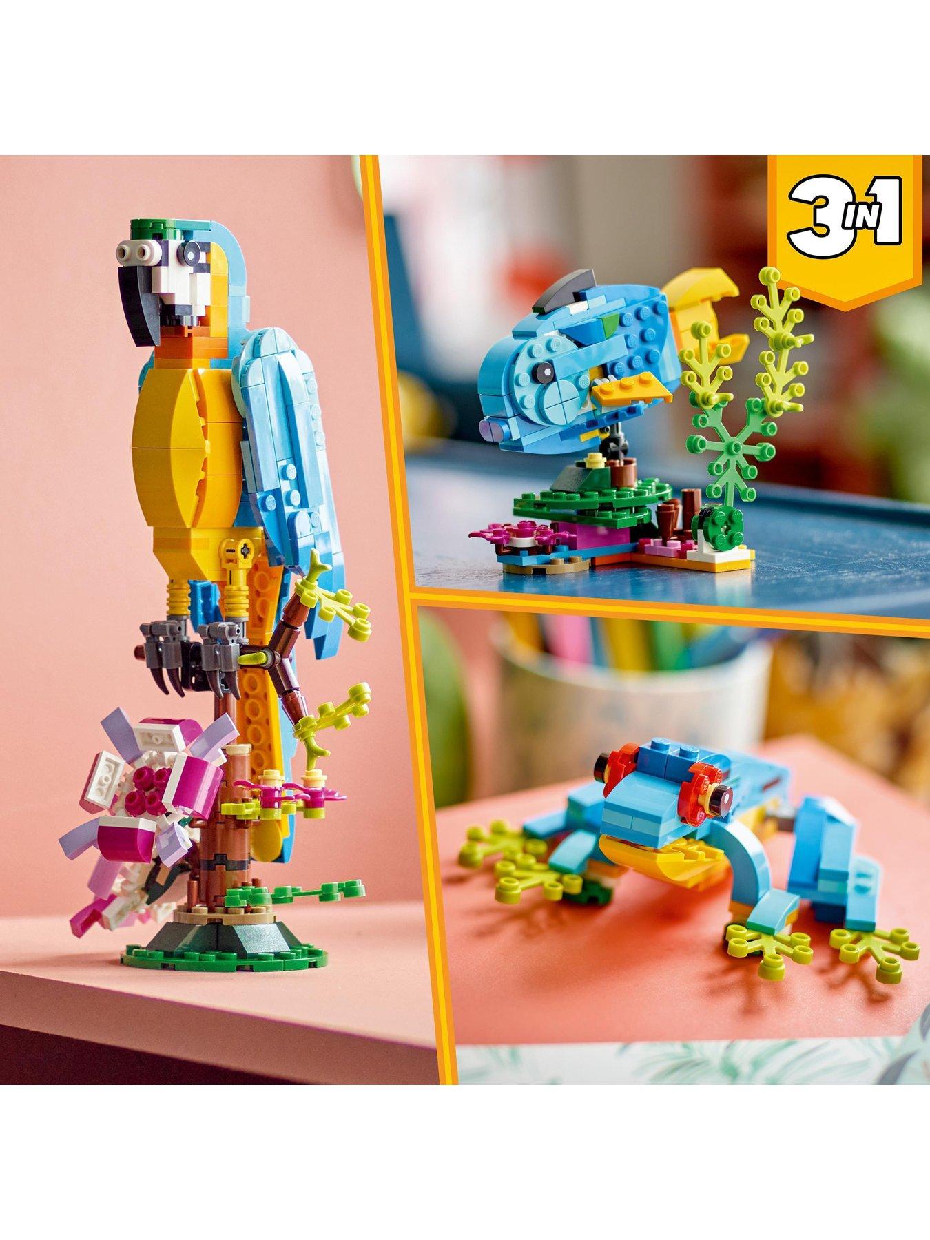 Image 5 of 8 of LEGO Creator Exotic Parrot Toy Set 31136
