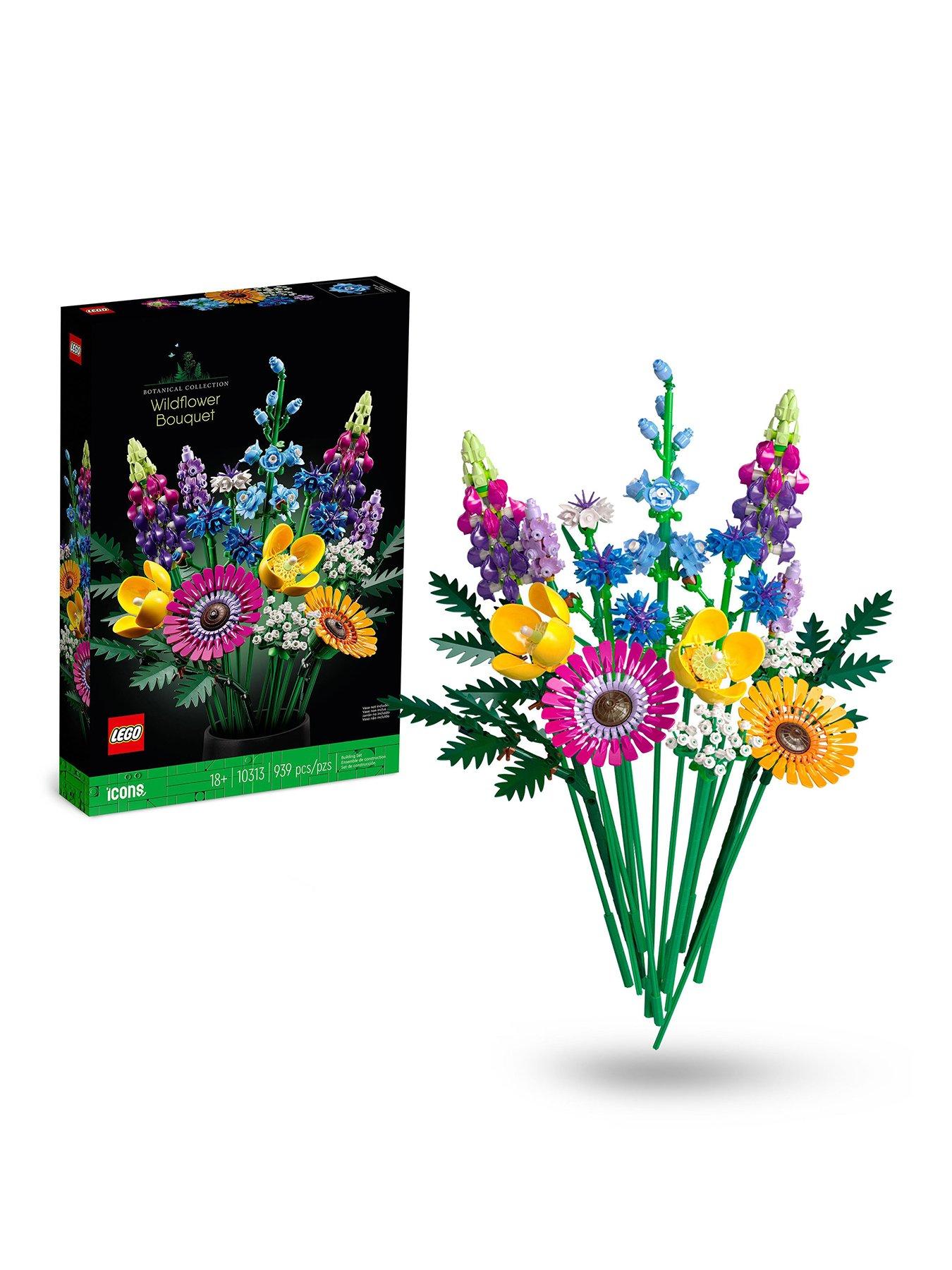 Image 1 of 8 of LEGO Botanical Botanicals Wildflower Bouquet 10313