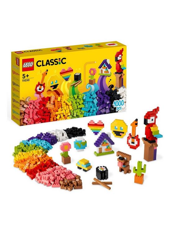 front image of lego-classic-lots-of-bricks-building-toys-set-11030
