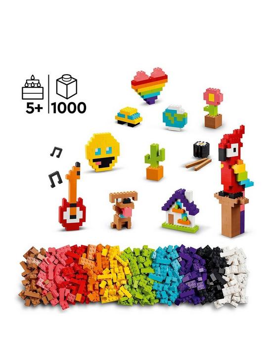stillFront image of lego-classic-lots-of-bricks-building-toys-set-11030