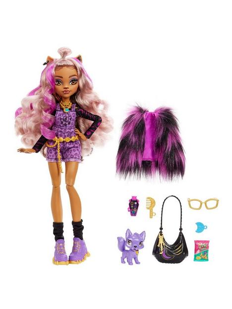 monster-high-clawdeen-wolf-doll-and-accessories
