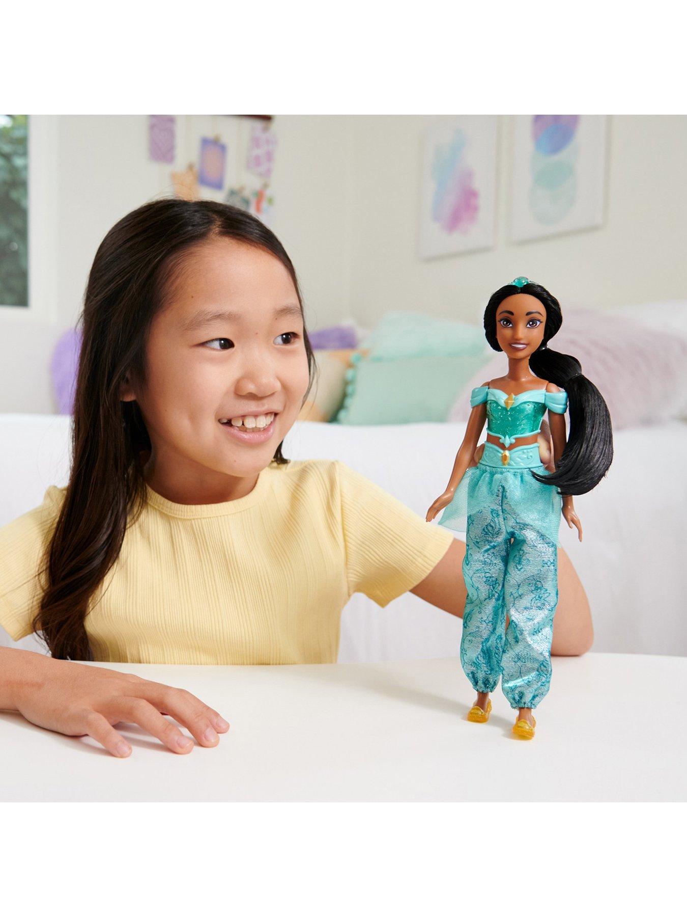 Image 2 of 5 of Disney Princess Jasmine Fashion Doll