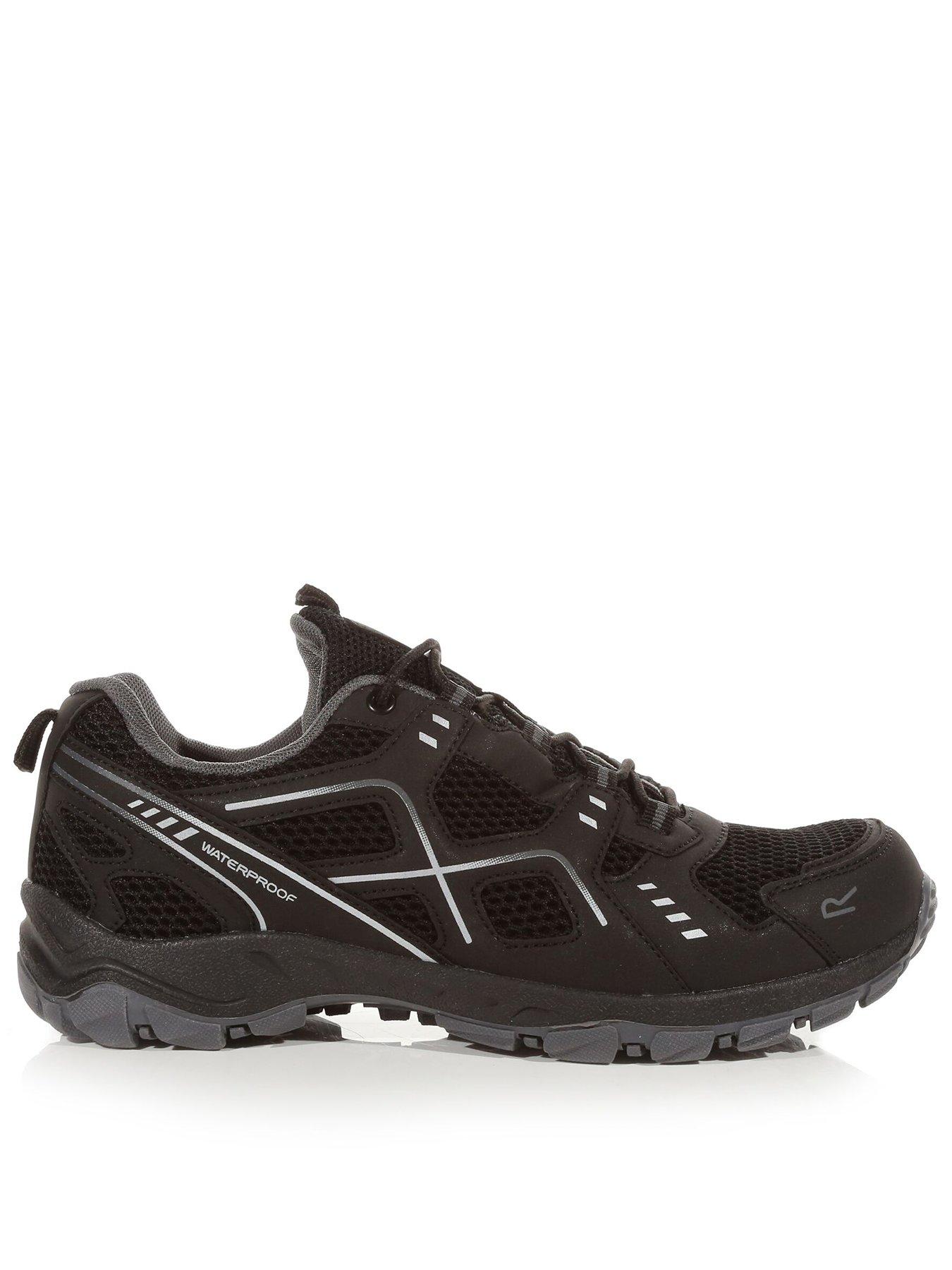  image of regatta-mens-vendeavour-waterproof-walking-shoe--black
