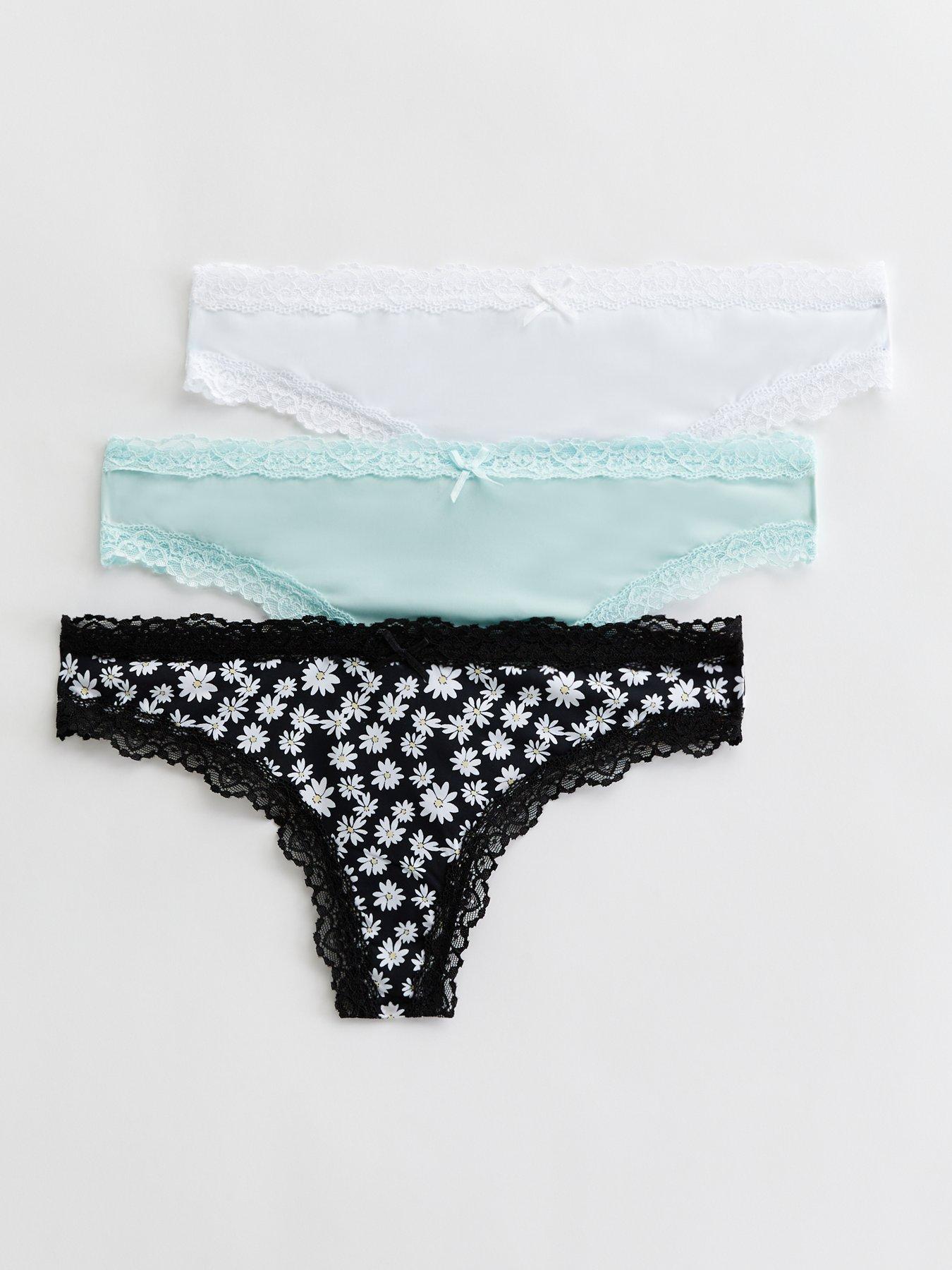 New Look 3 Pack White Green and Daisy Lace Trim Thongs | littlewoods.com