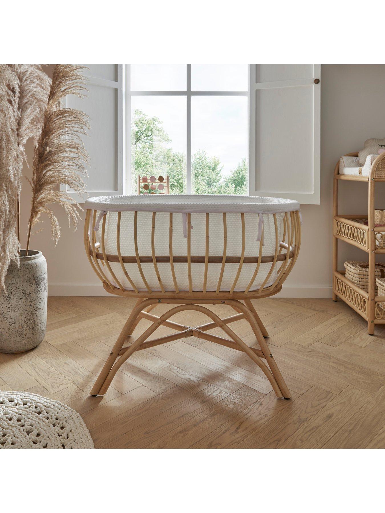 CuddleCo Aria Crib - Rattan