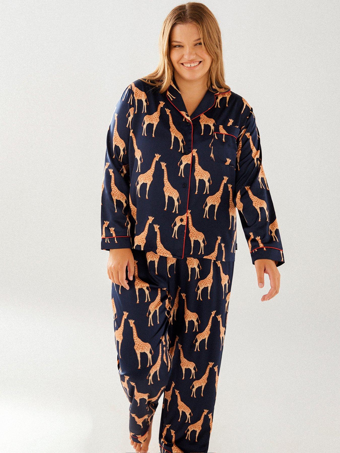 CHELSEA PEERS Curve Navy Satin Giraffe Button Up Pyjama Set