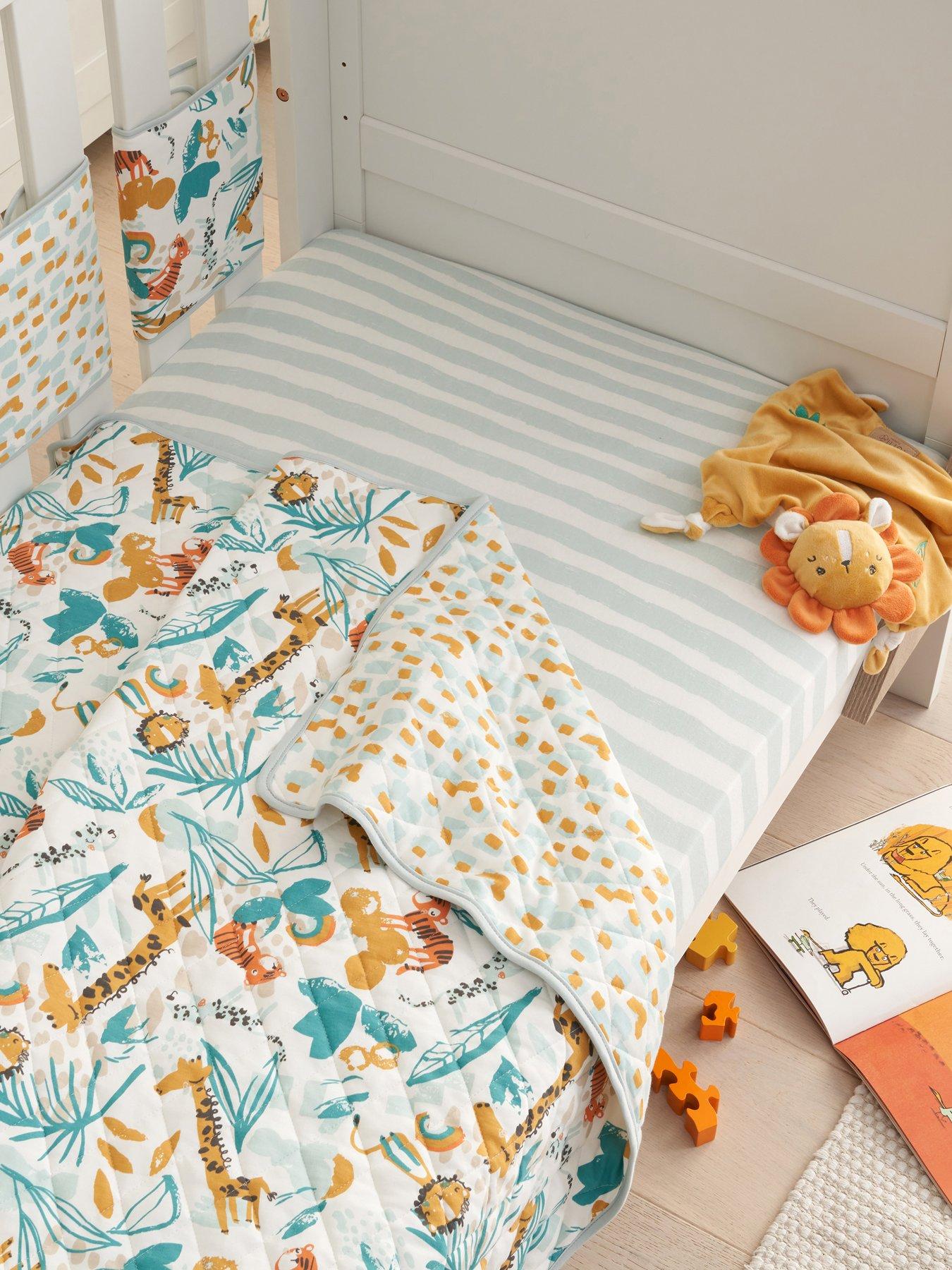 tutti-bambini-cotcot-bed-coverlet-run-wild