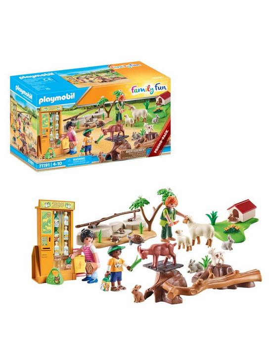 front image of playmobil-71191-family-fun-petting-zoo