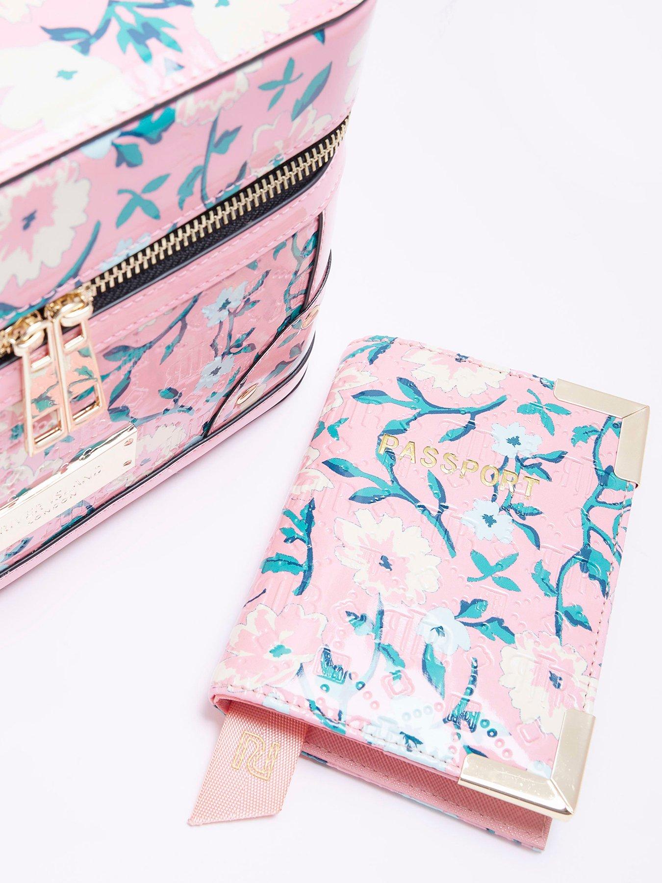  image of river-island-floral-print-travel-set