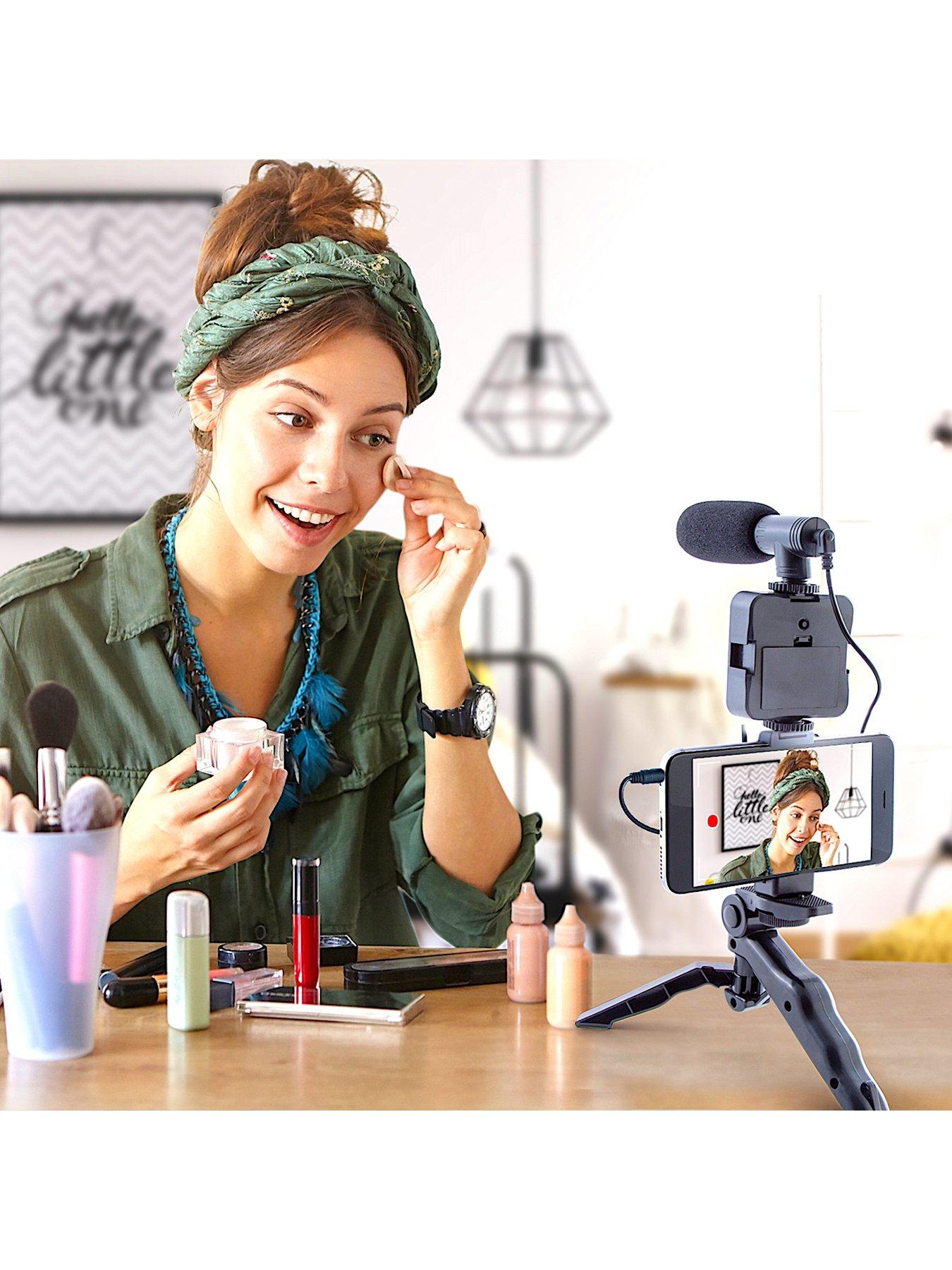  image of studio-creator-podcast-amp-vlogging-kit