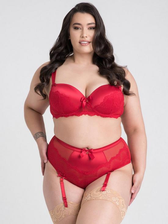front image of lovehoney-plus-size-moonlight-desire-red-bra-set