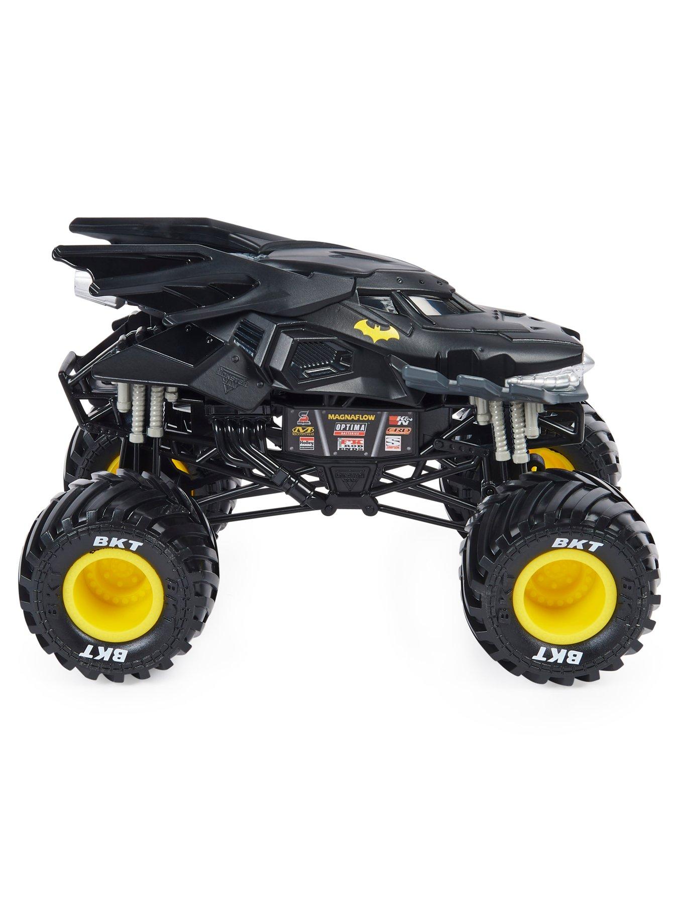 Image 3 of 6 of Monster Jam 1:24 Diecast Solid - Batman