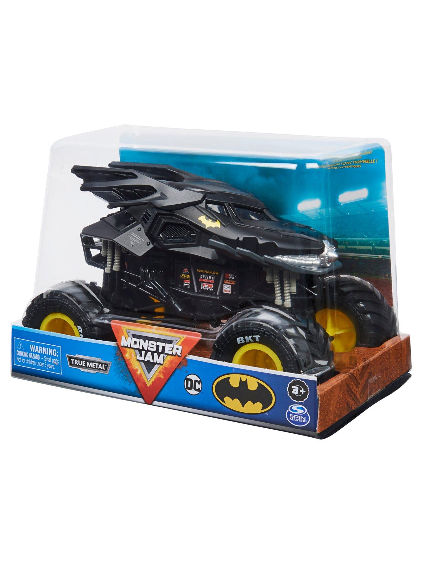 Image 4 of 6 of Monster Jam 1:24 Diecast Solid - Batman