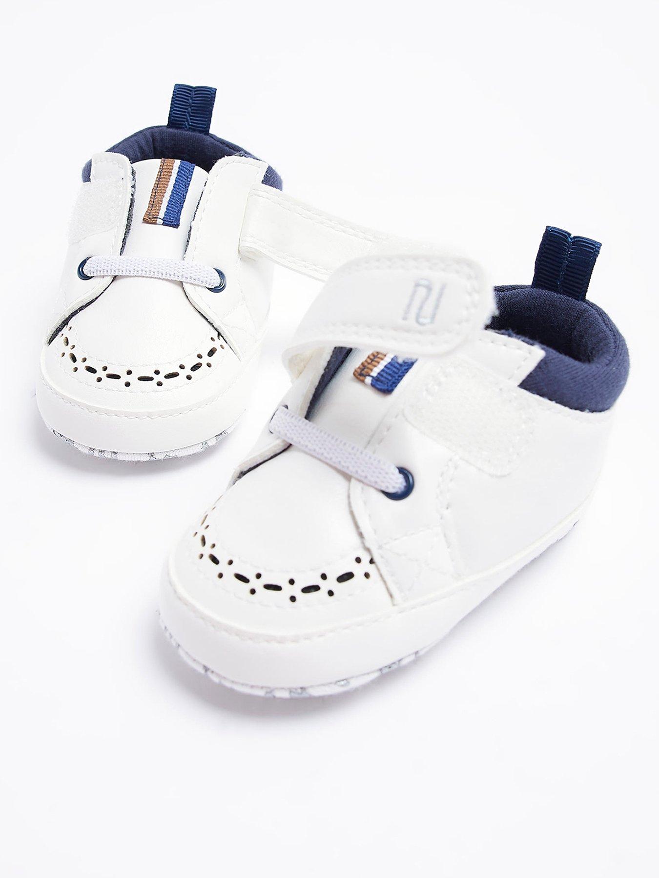 River island 2025 baby trainers