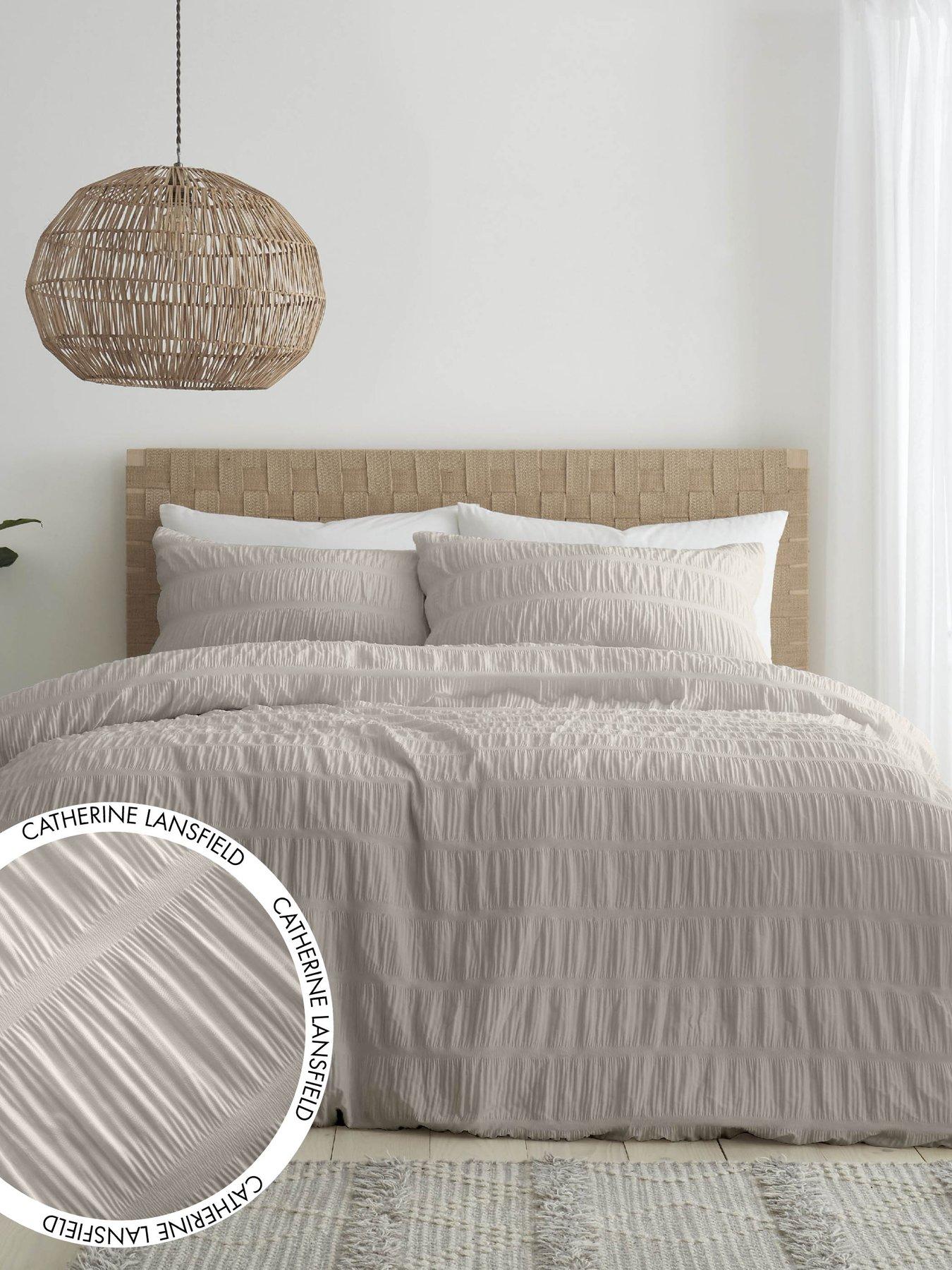 Image 1 of 5 of Catherine Lansfield Seersucker Duvet Cover Set in Natural
