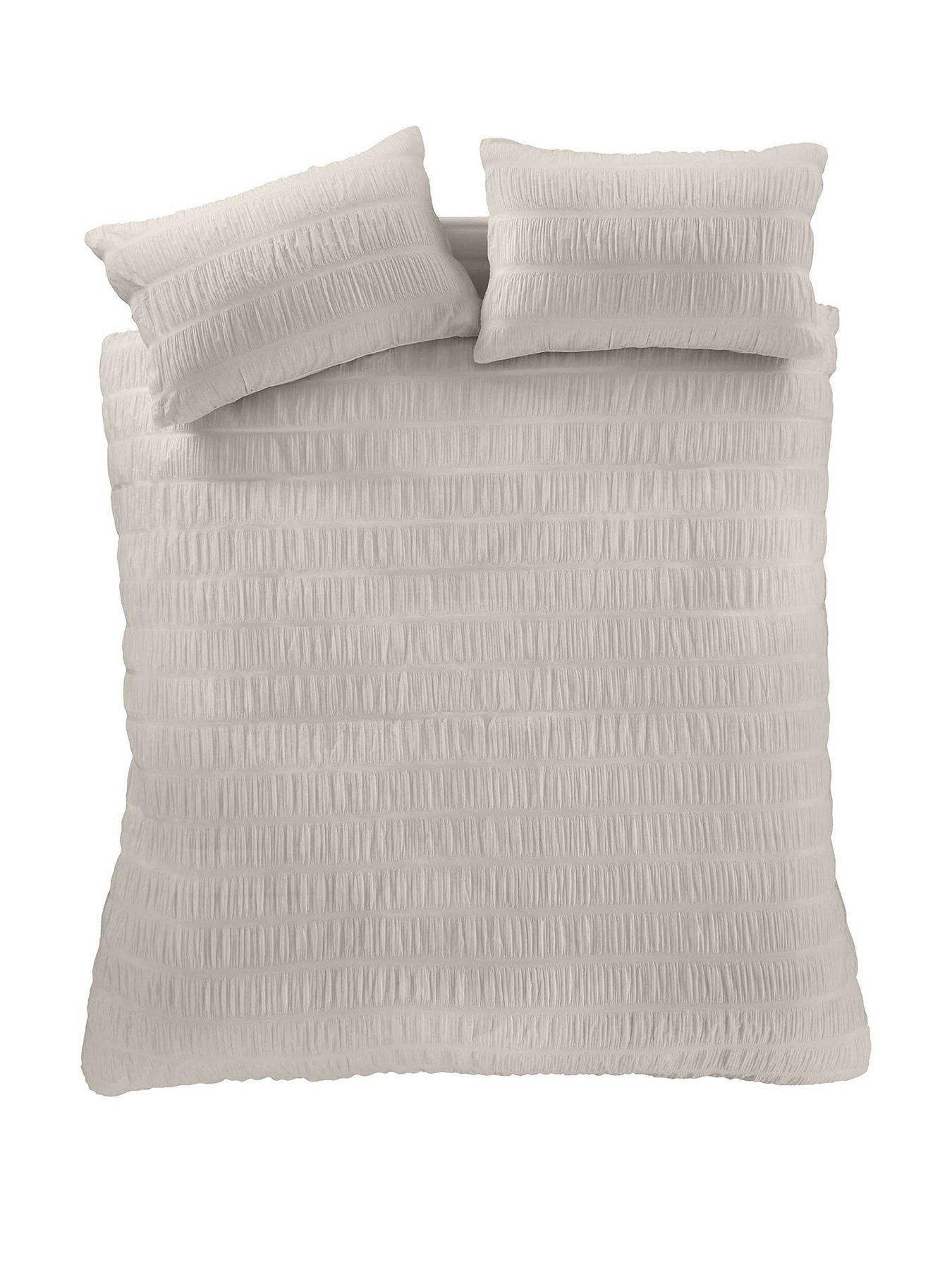 Image 2 of 5 of Catherine Lansfield Seersucker Duvet Cover Set in Natural