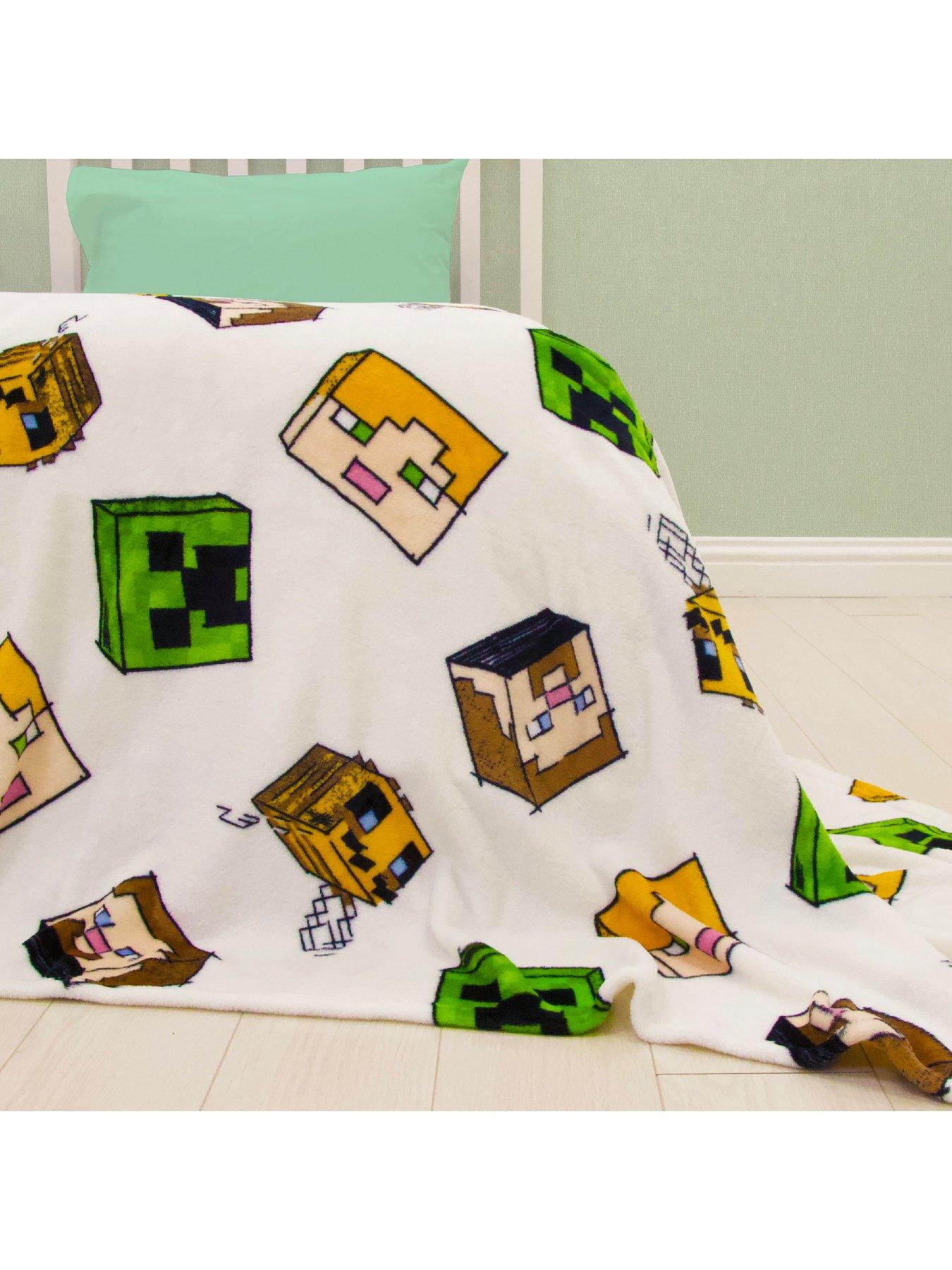 minecraft-adventure-fleece-blanket-multi