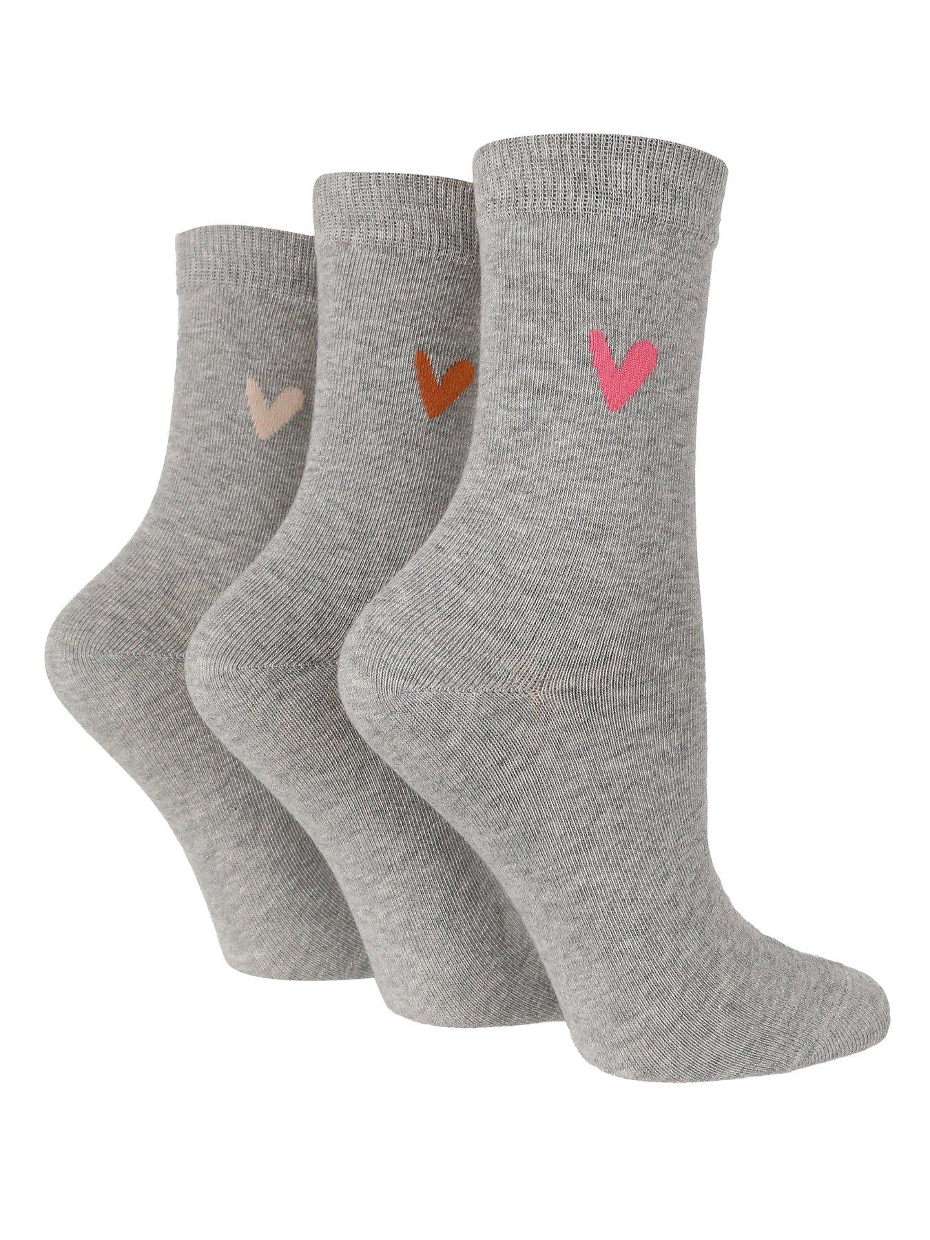 caroline-gardner-heart-emb-socks-grey