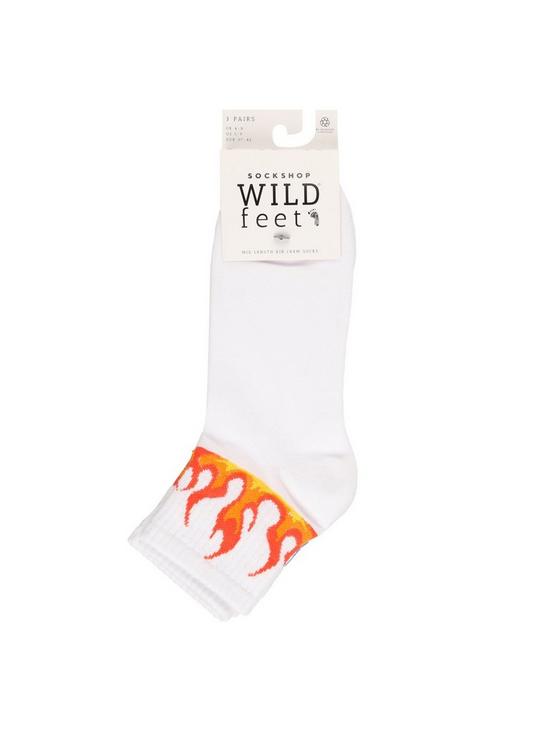 outfit image of wild-feet-flame-sports-socks-3-pack-multi