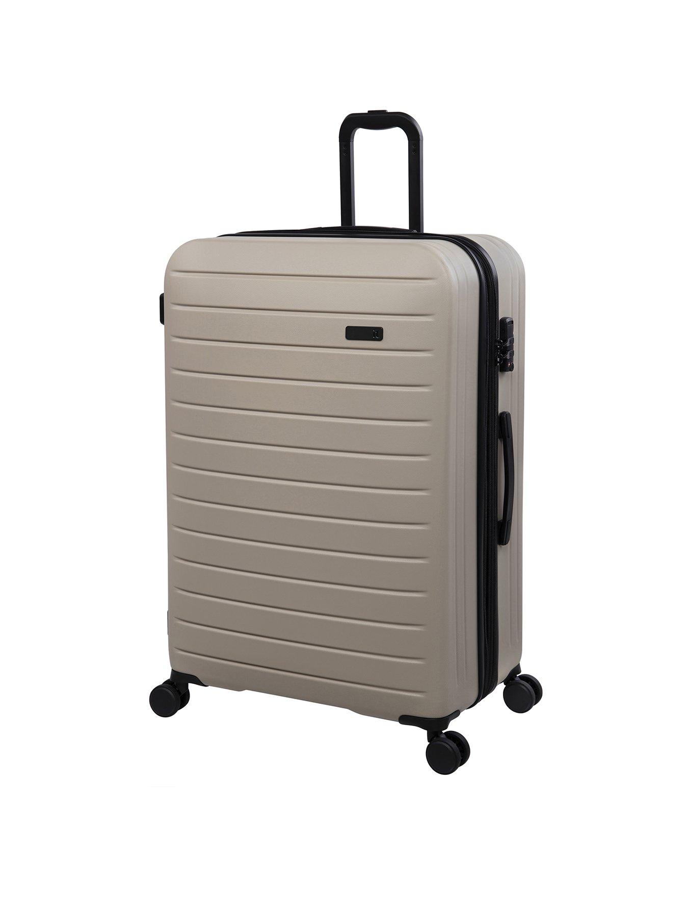 it Luggage Legion Oxford Tan Large Hard 8 Wheel Suitcase