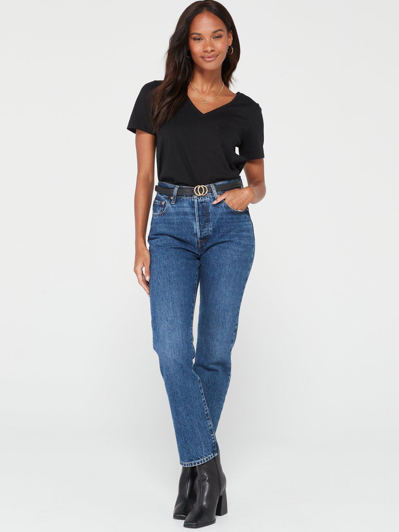  image of the-very-collection-the-essential-v-neck-t-shirt-black