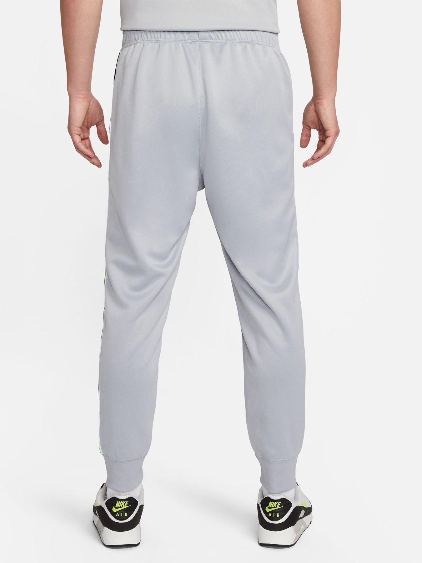 Nike repeat poly jogger hot sale