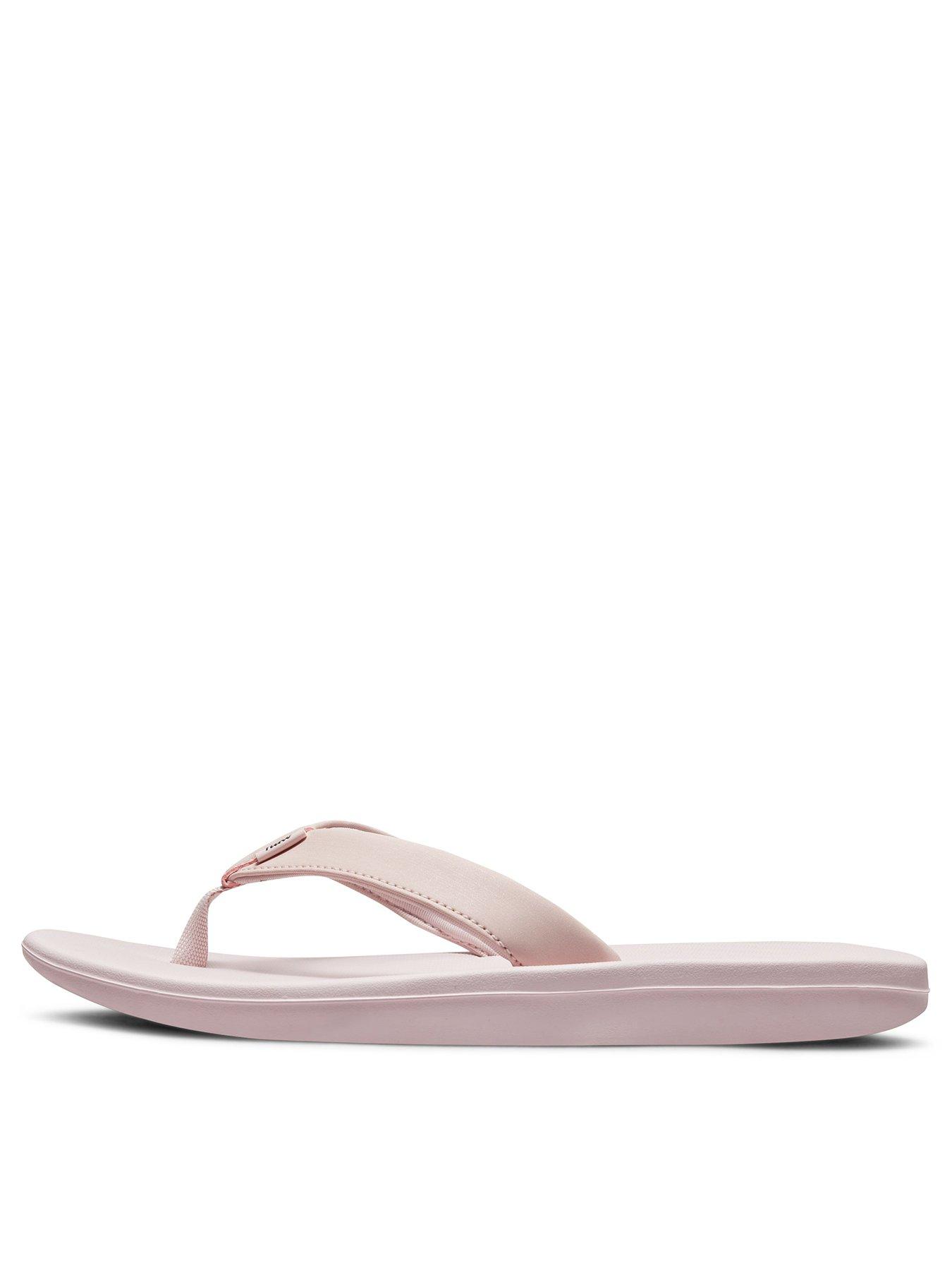 nike bella kai flip flops