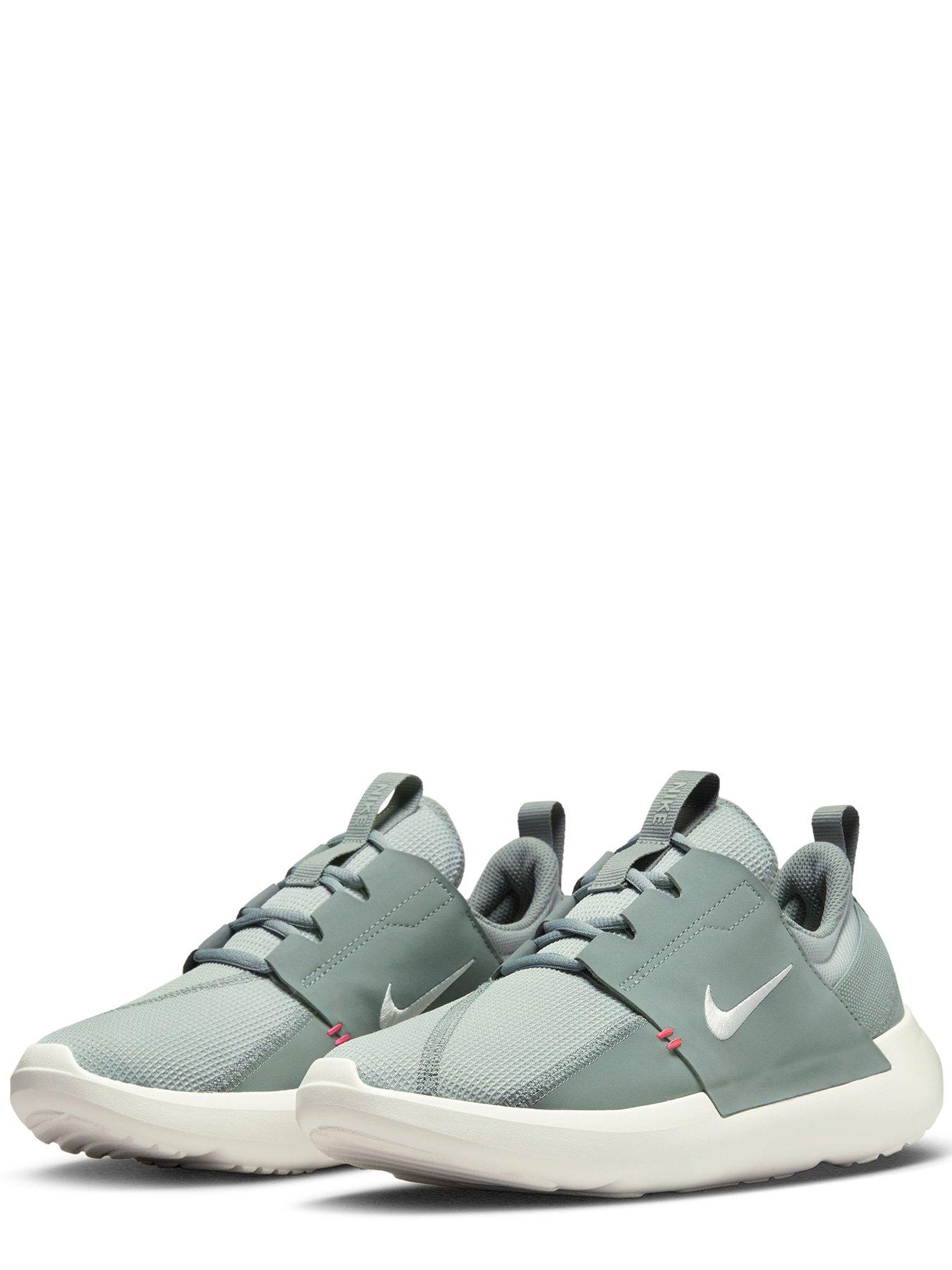 Nike shop e trainers