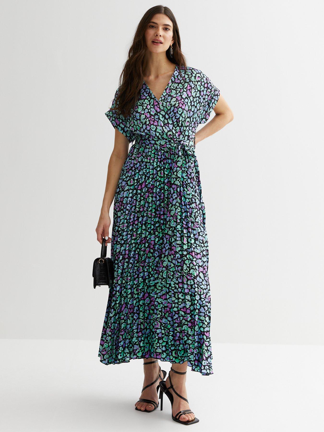 New Look Green Animal Print Satin Pleated Midi Wrap Dress littlewoods