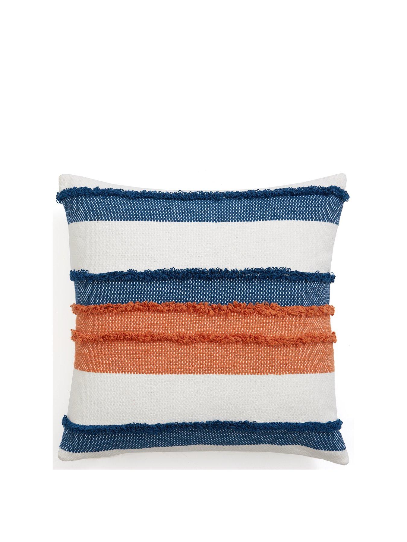 undefined Global Blend Tufted Cushion