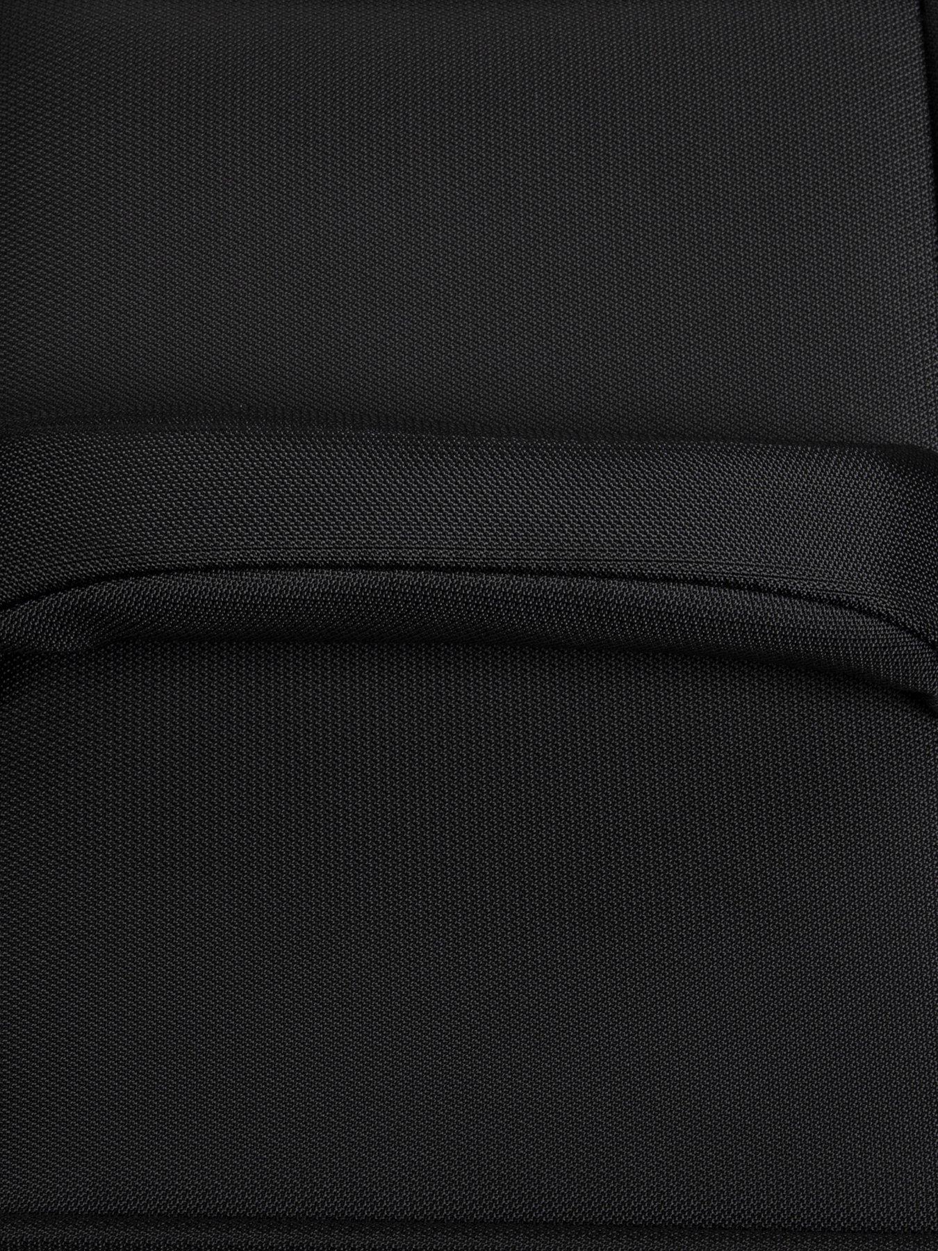  image of it-luggage-precursor-black-medium-soft-suitcase-set