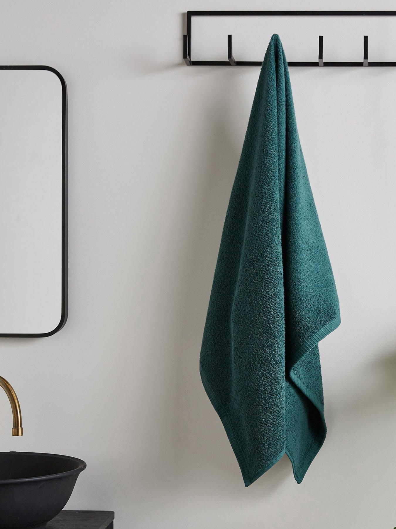 Image 1 of 5 of Catherine Lansfield Quick Dry 100% Cotton Towel Range