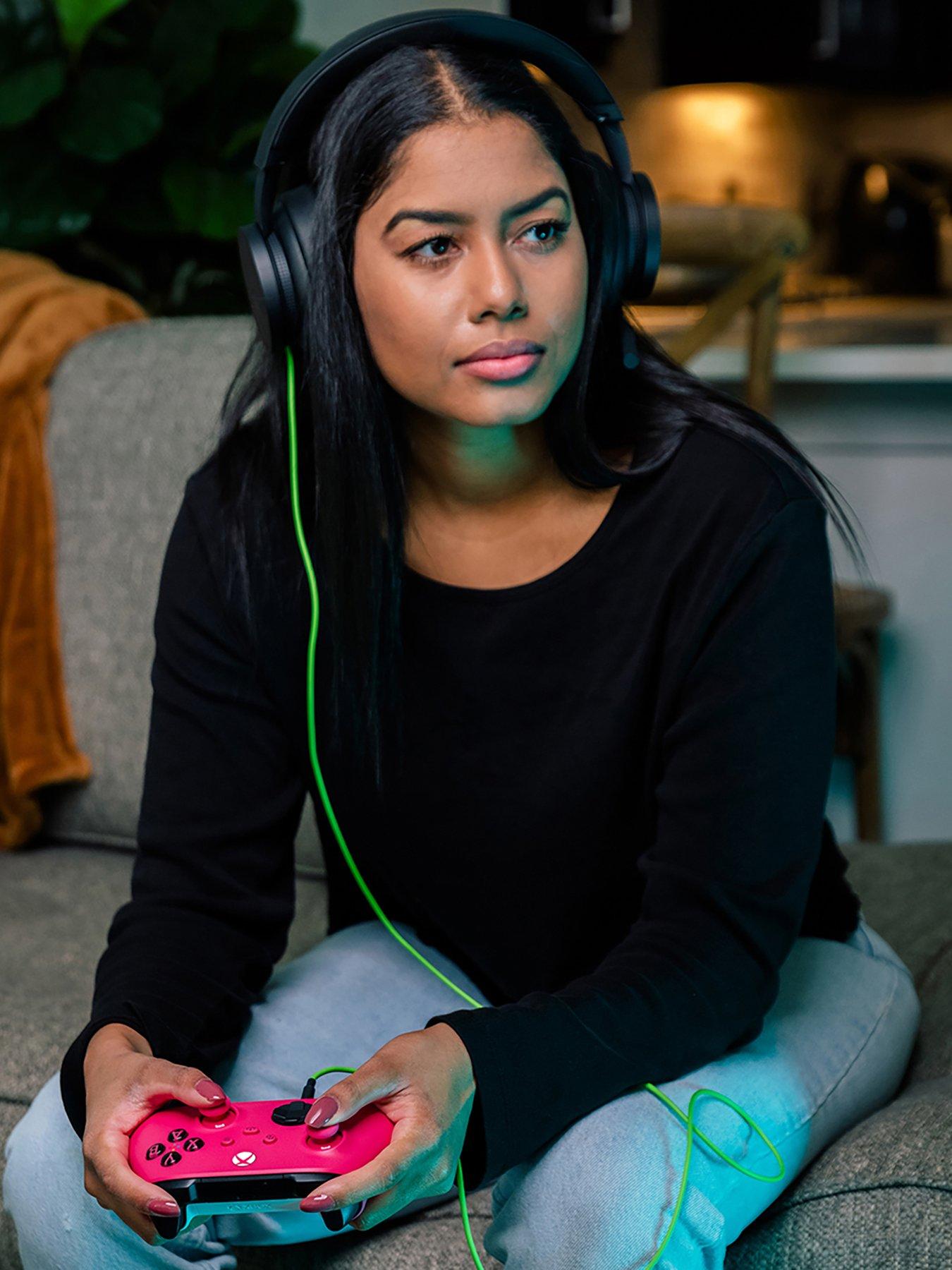 Image 5 of 7 of Xbox Wireless Controller - Deep Pink for Xbox Series X|S, Xbox One, and Windows Devices