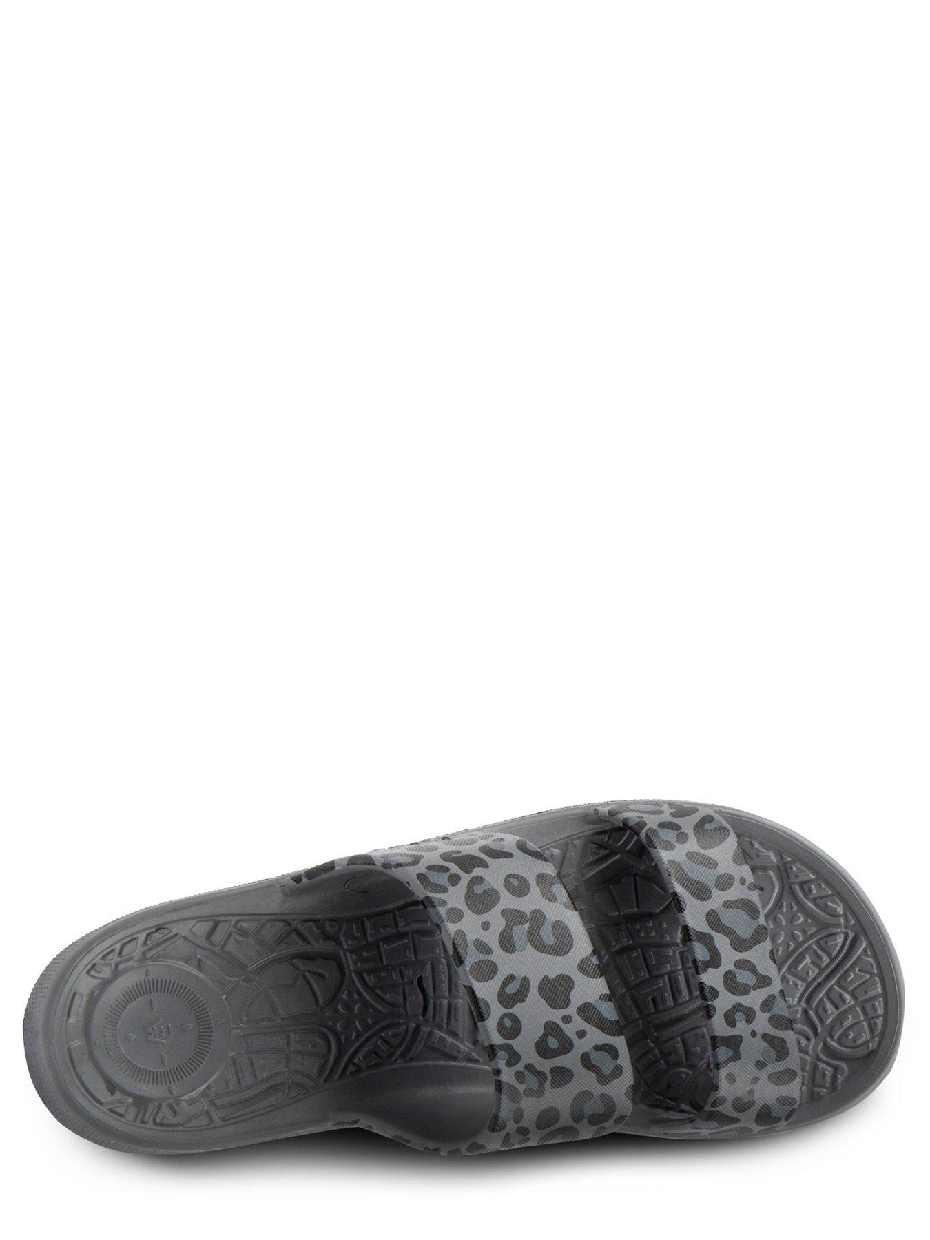  image of totes-ladies-solbounce-double-strap-sandalnbsp-nbspprint
