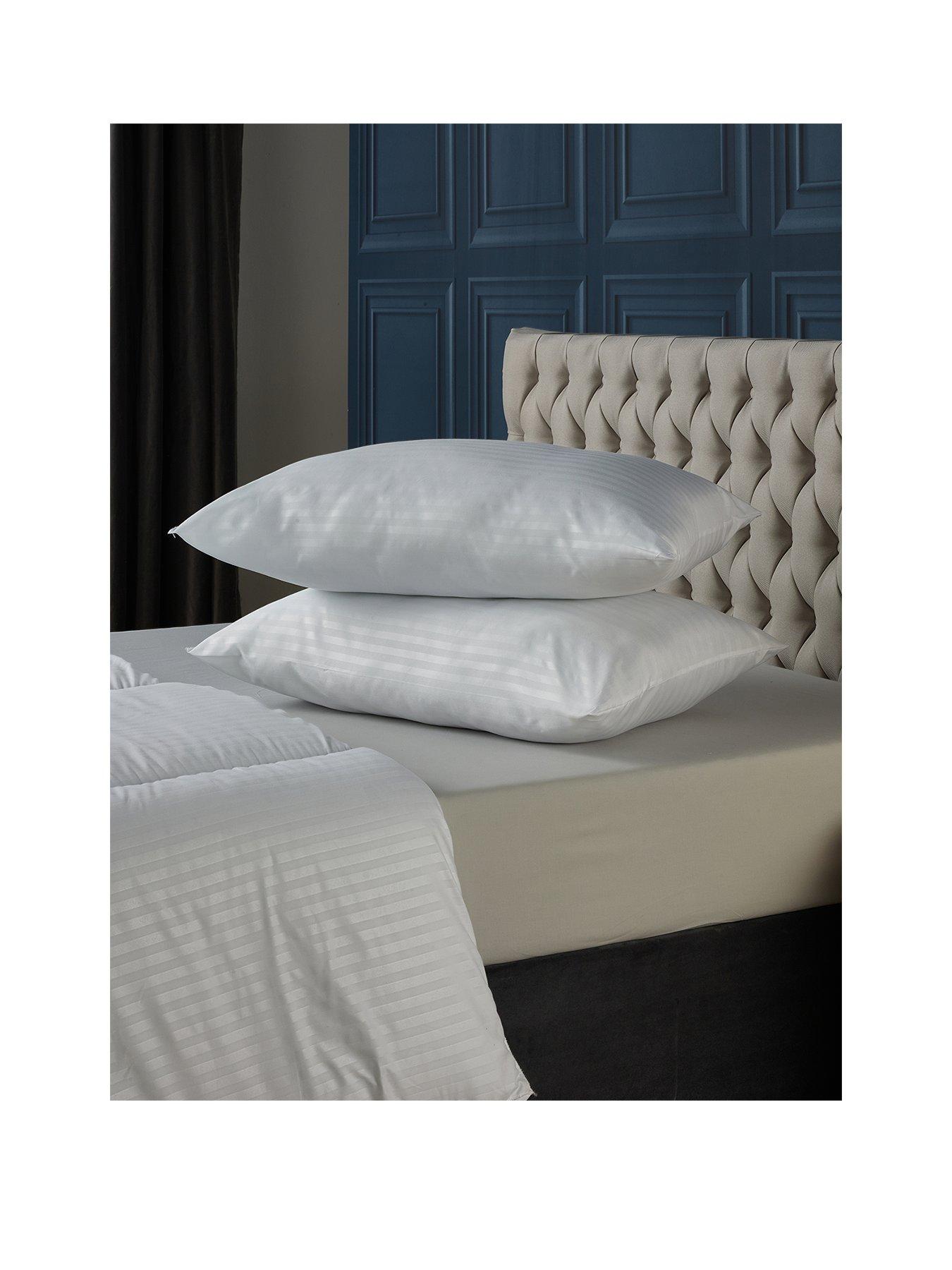 the-very-collection-classic-cotton-hotel-stripe-pillow-pair