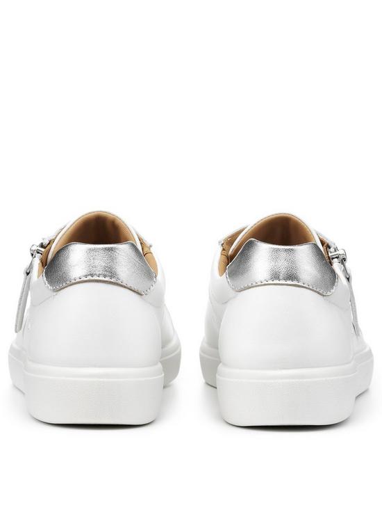 stillFront image of hotter-chase-ii-leather-deck-shoes-white