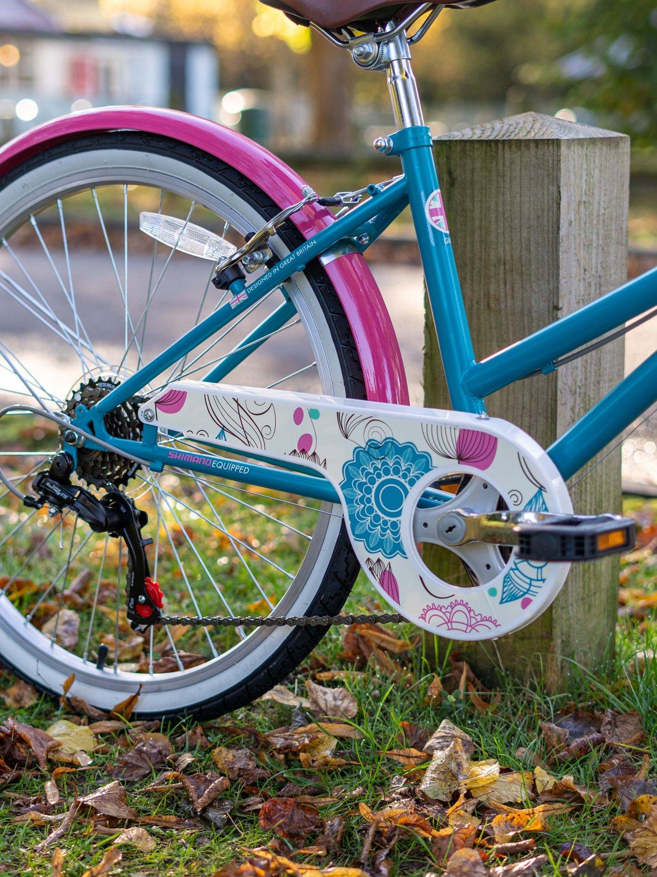 Image 3 of 7 of Elswick Eternity 24 Inch Wheel Girls Heritage bike