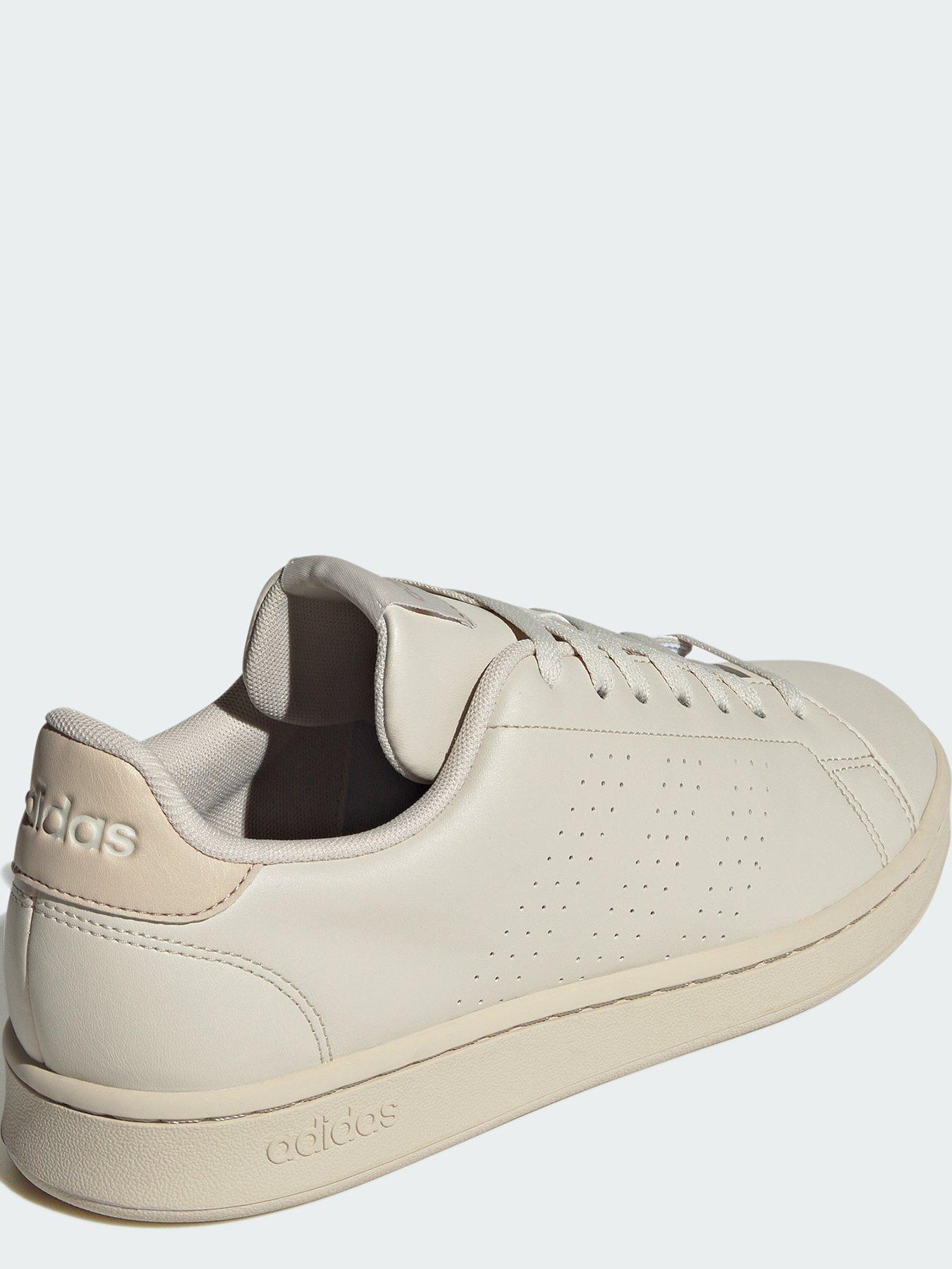 Adidas on sale advantage trainers