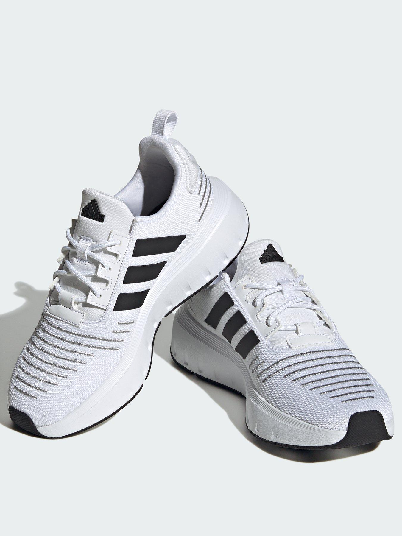 Junior adidas discount swift trainers