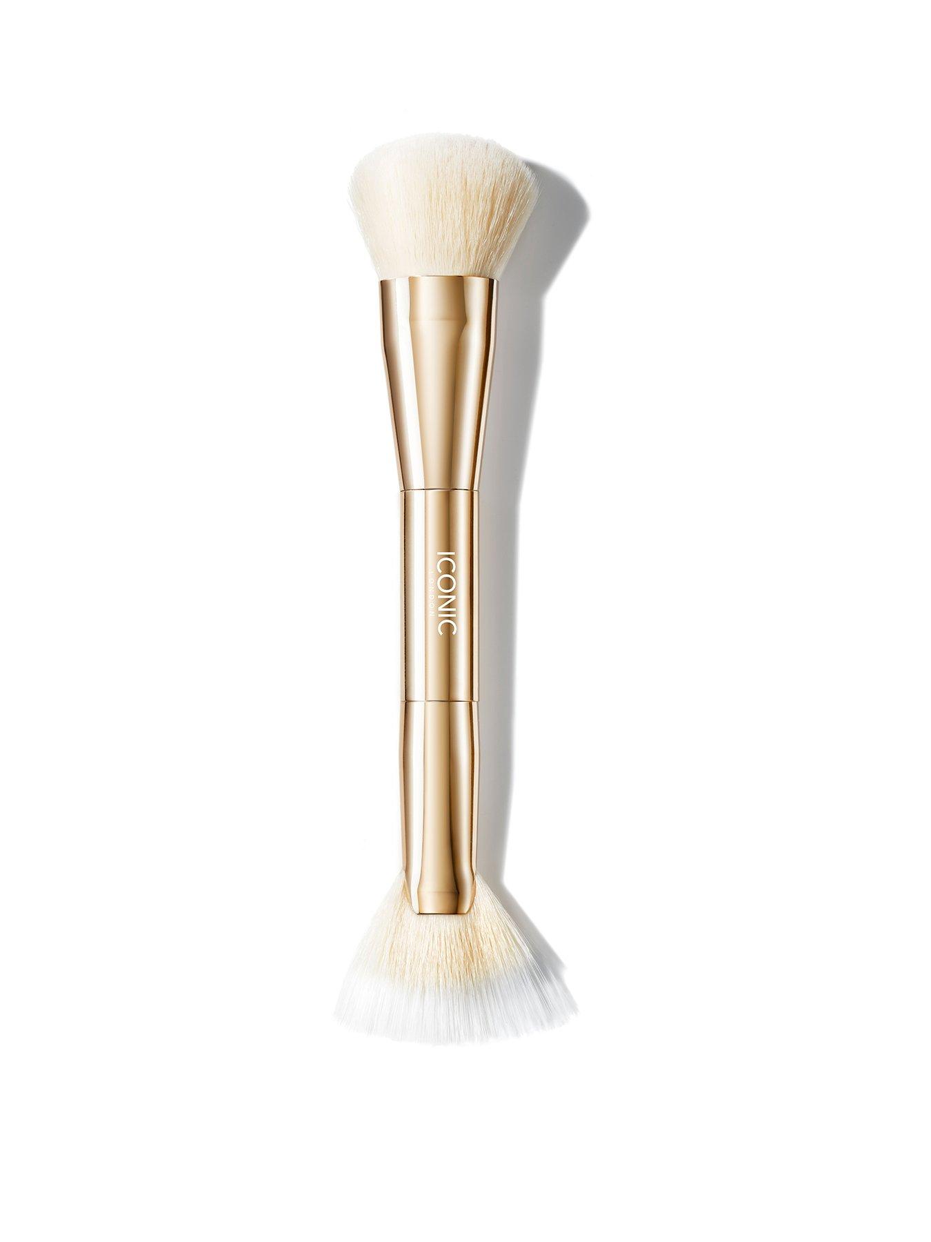 Iconic London Cheek Glow Brush