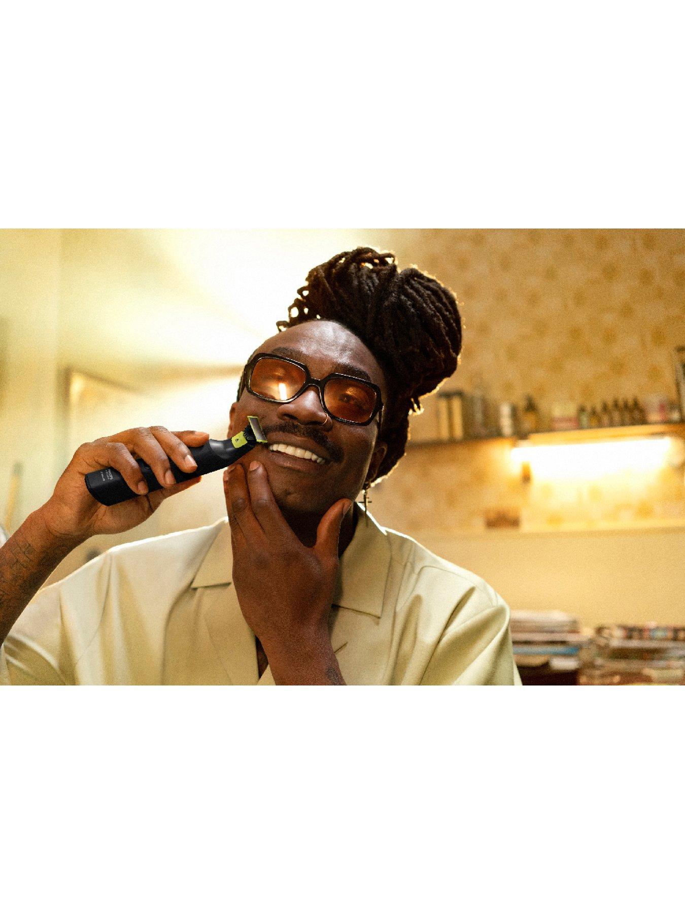  image of philips-oneblade-pro-360-shaver-for-beard-amp-body-with-14-in-1-adjustable-comb--trim-edge-shave-qp654115