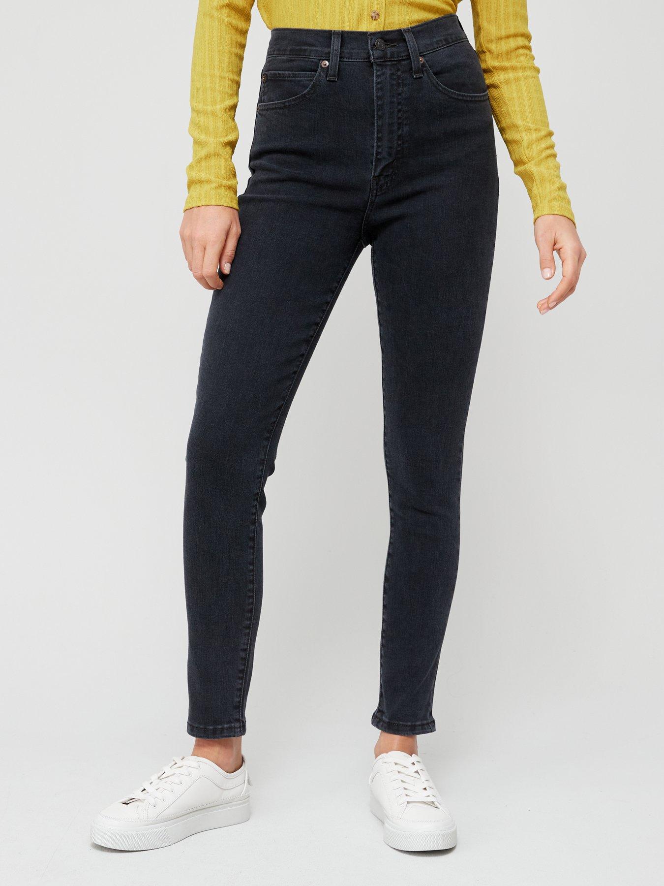 Levi's 80's Mom Dark Jeans - Running Errands - Blue