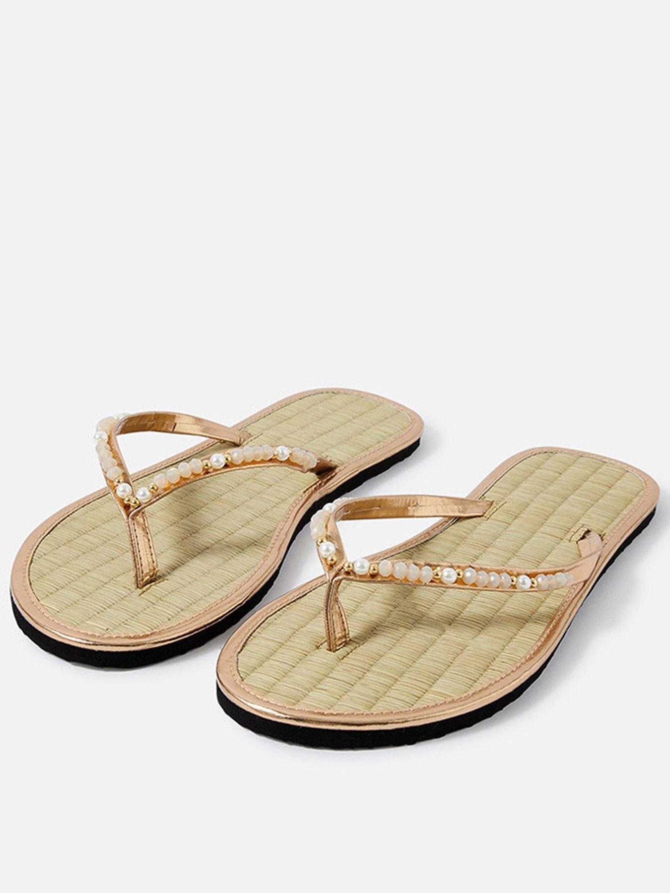 Seagrass flip flops hot sale