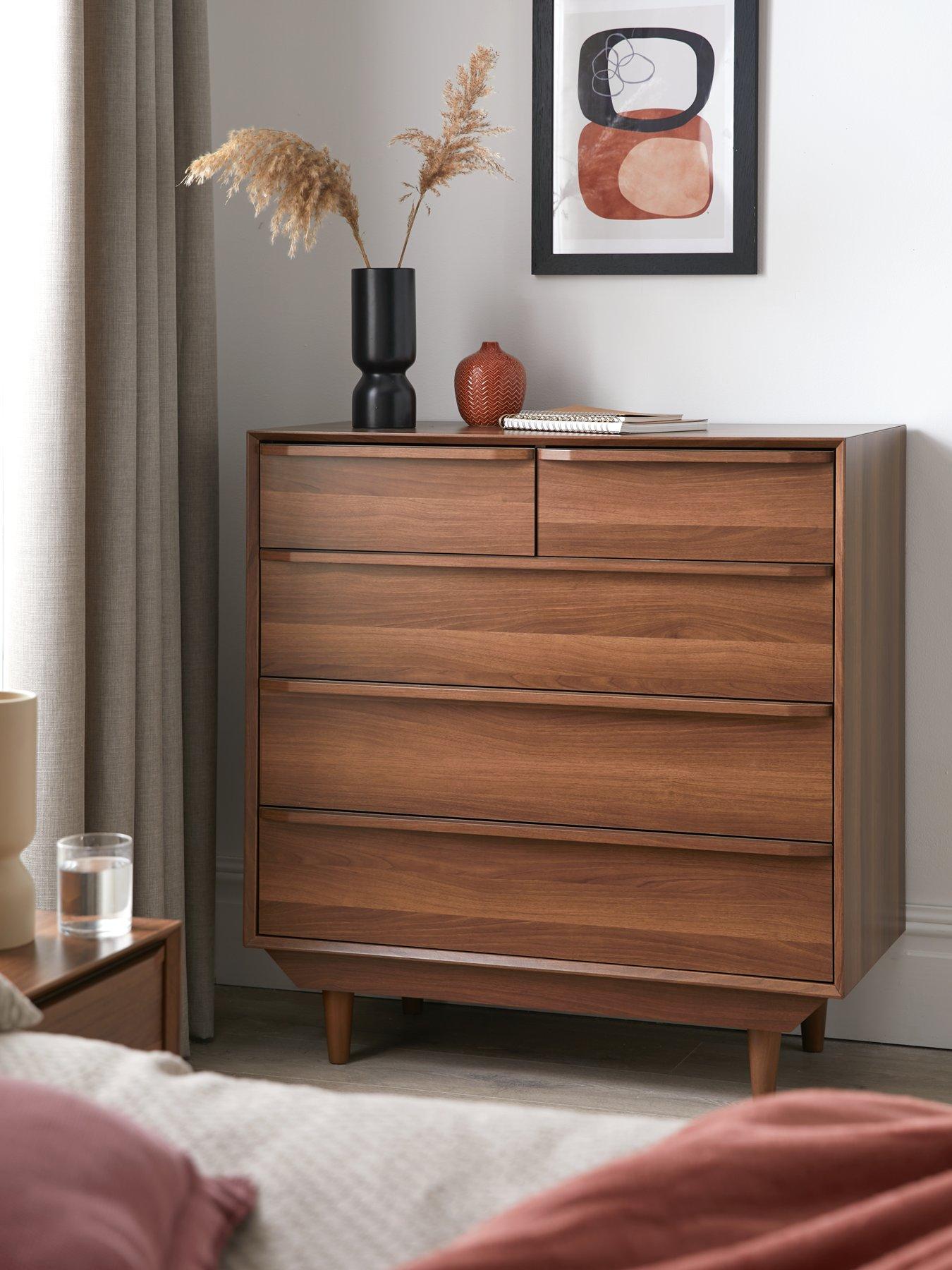 3 drawer outlet dresser walnut