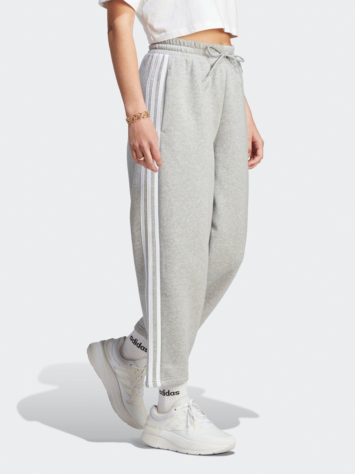 Adidas 3 stripe online fleece joggers