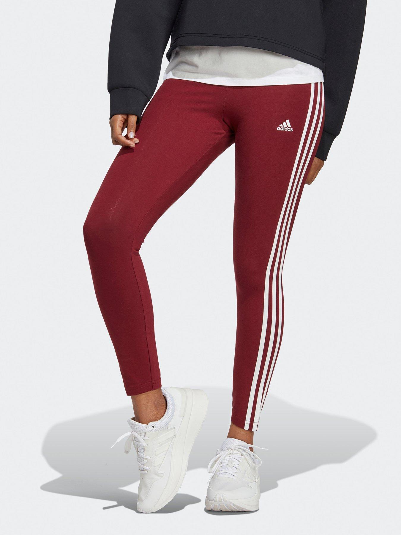 Train Essentials 3-Stripes High-Waisted 3/4 Leggings