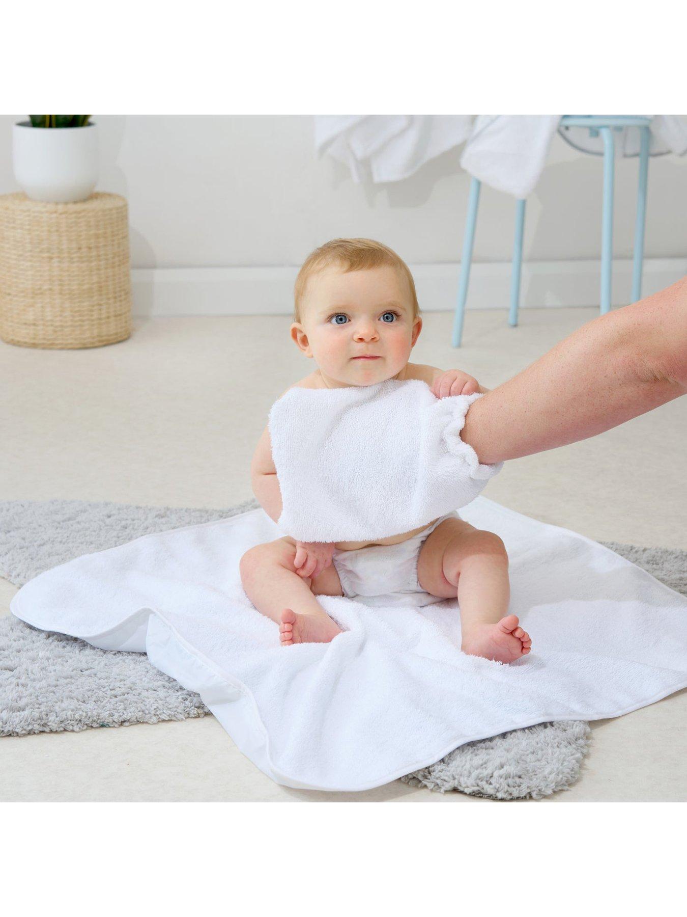  image of clair-de-lune-dimple-baby-gift-bag--white