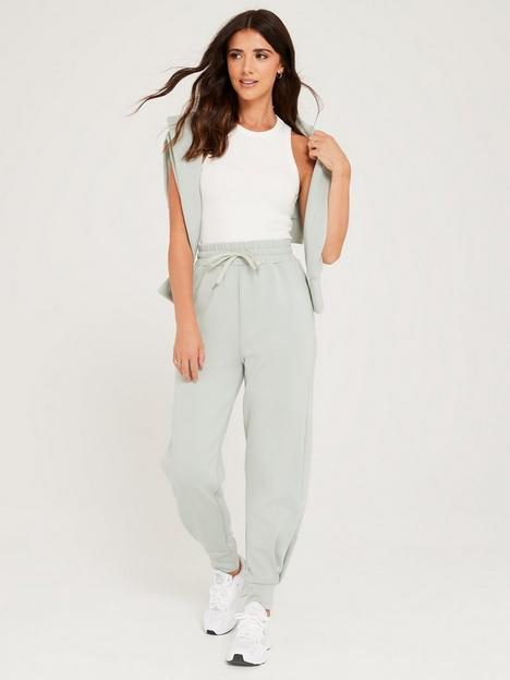 lucy-mecklenburgh-premium-co-ord-joggers-sage