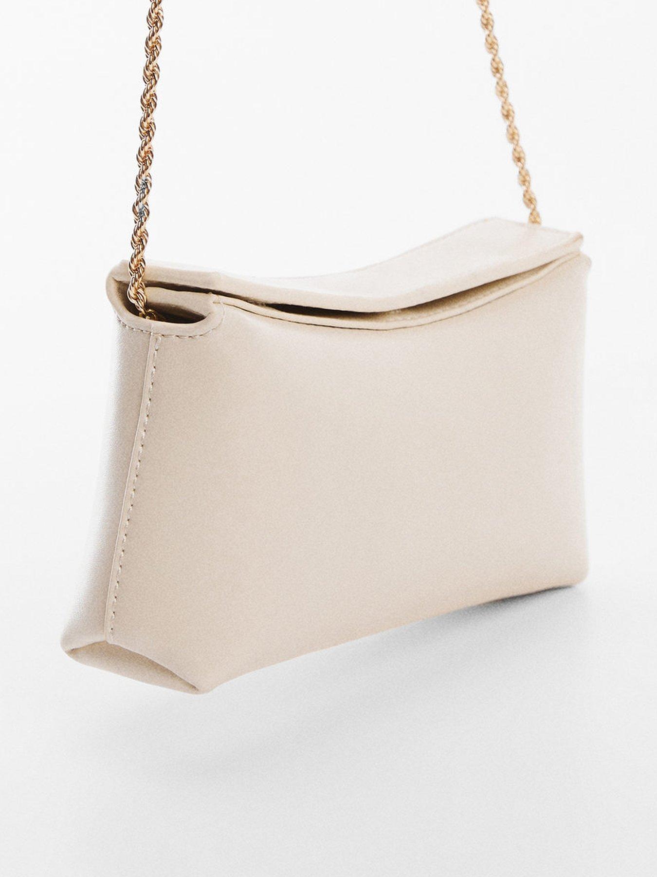 Mango chain best sale baguette bag